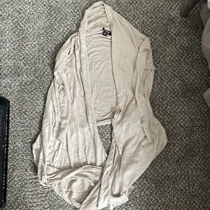 4/$25  DKNY Tan wrap shrug